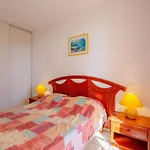 דירה Les Calanques Du Parc-7 By Interhome סנט-אגף