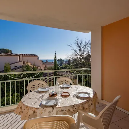 公寓 Les Calanques Du Parc-7 By Interhome *