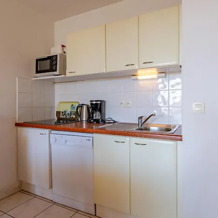 Les Calanques Du Parc-7 By Interhome *