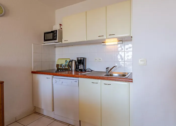 Les Calanques Du Parc-7 By Interhome *