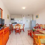 アパート Les Calanques Du Parc-7 By Interhome