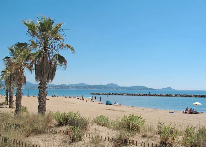 Les Calanques Du Parc-7 By Interhome Apartment *