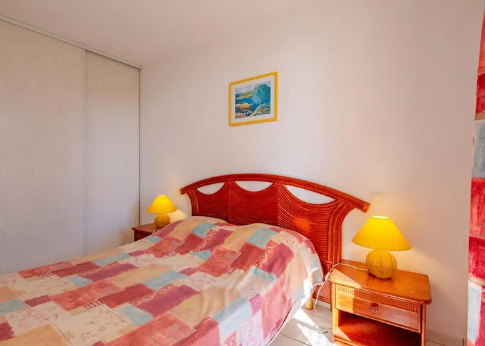 Apartment Les Calanques Du Parc-7 By Interhome Saint Aygulf